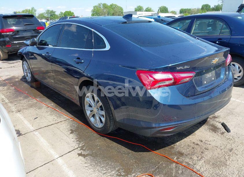 Photo 3 of 2022 Chevrolet Malibu FWD LT (VIN 1G1ZD5ST9NF158351)
