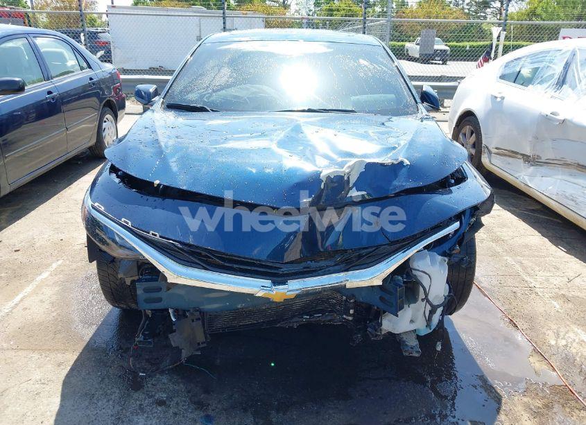 Photo 6 of 2022 Chevrolet Malibu FWD LT (VIN 1G1ZD5ST9NF158351)