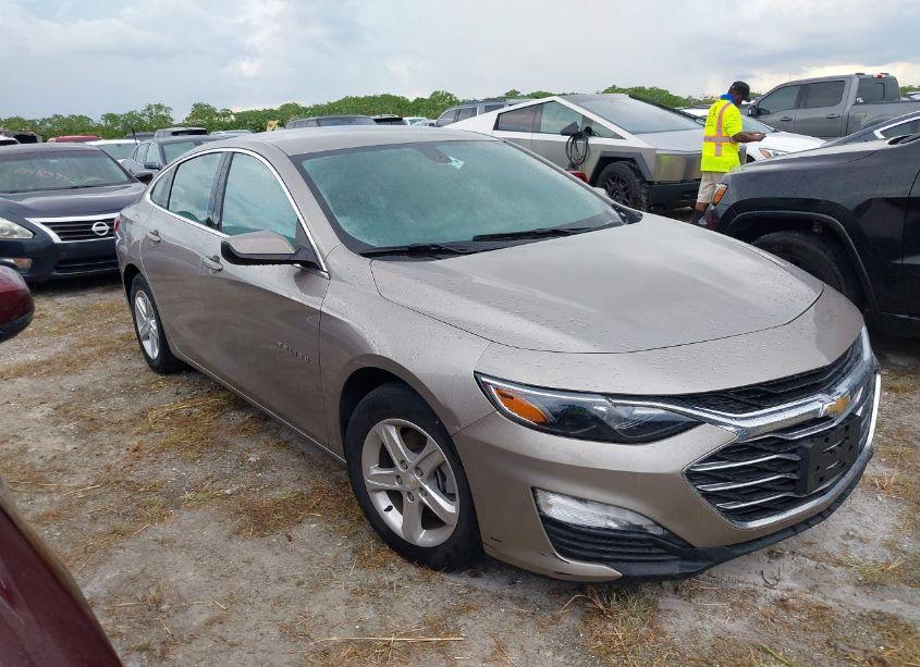 2022 Chevrolet Malibu FWD LT (VIN 1G1ZD5ST9NF158754) main photo