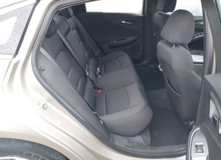 Photo 8 of 2022 Chevrolet Malibu FWD LT (VIN 1G1ZD5ST9NF158754)