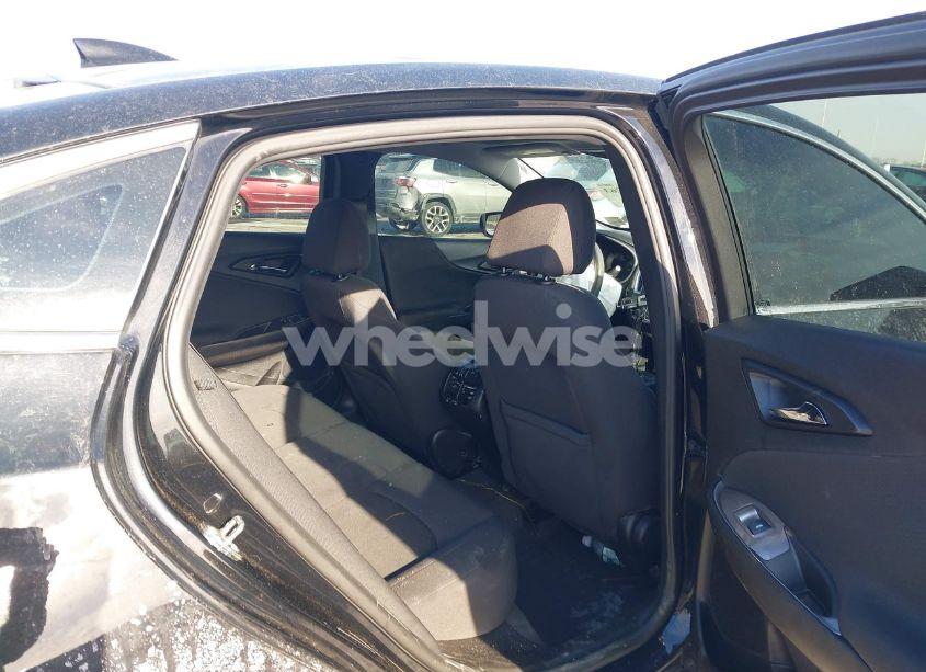 Photo 8 of 2022 Chevrolet Malibu FWD LT (VIN 1G1ZD5ST9NF175909)