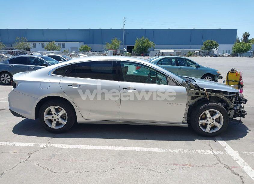 Photo 14 of 2022 Chevrolet Malibu FWD LT (VIN 1G1ZD5ST9NF176493)
