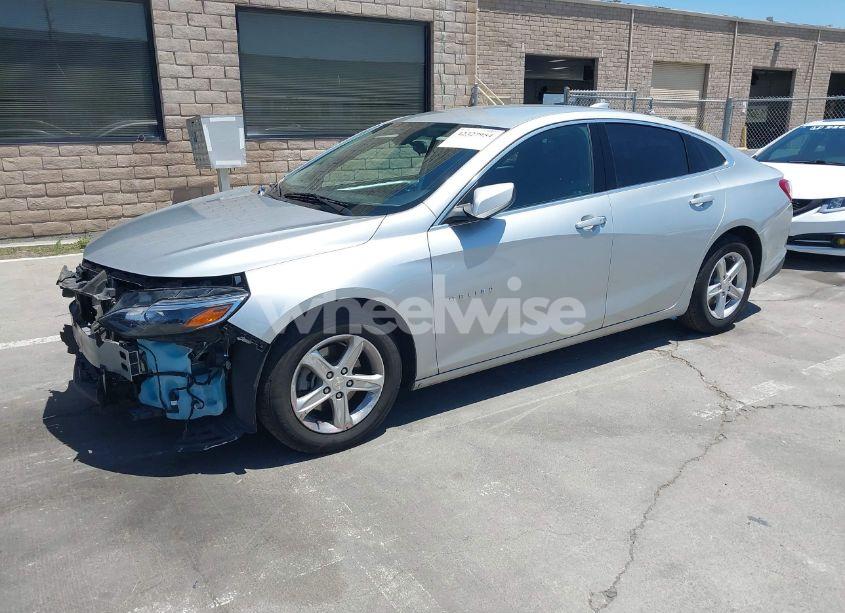 Photo 2 of 2022 Chevrolet Malibu FWD LT (VIN 1G1ZD5ST9NF176493)