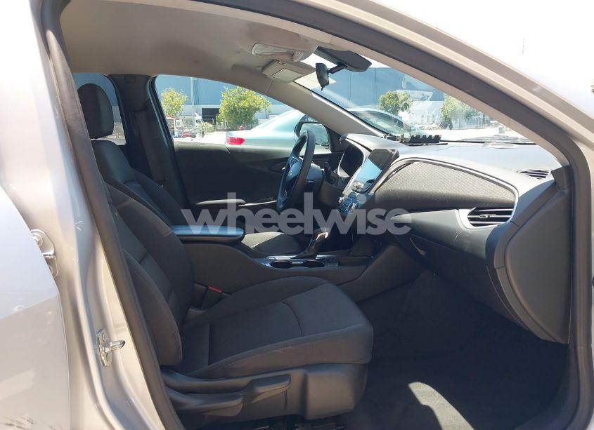 Photo 5 of 2022 Chevrolet Malibu FWD LT (VIN 1G1ZD5ST9NF176493)