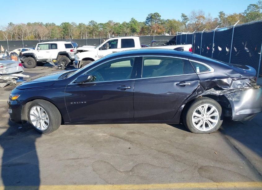 Photo 15 of 2023 Chevrolet Malibu FWD 1LT (VIN 1G1ZD5ST9PF111596)