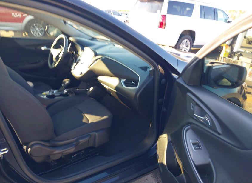 Photo 5 of 2023 Chevrolet Malibu FWD 1LT (VIN 1G1ZD5ST9PF111596)