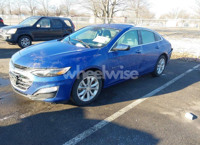 Photo 2 of 2023 Chevrolet Malibu FWD 1LT (VIN 1G1ZD5ST9PF129869)