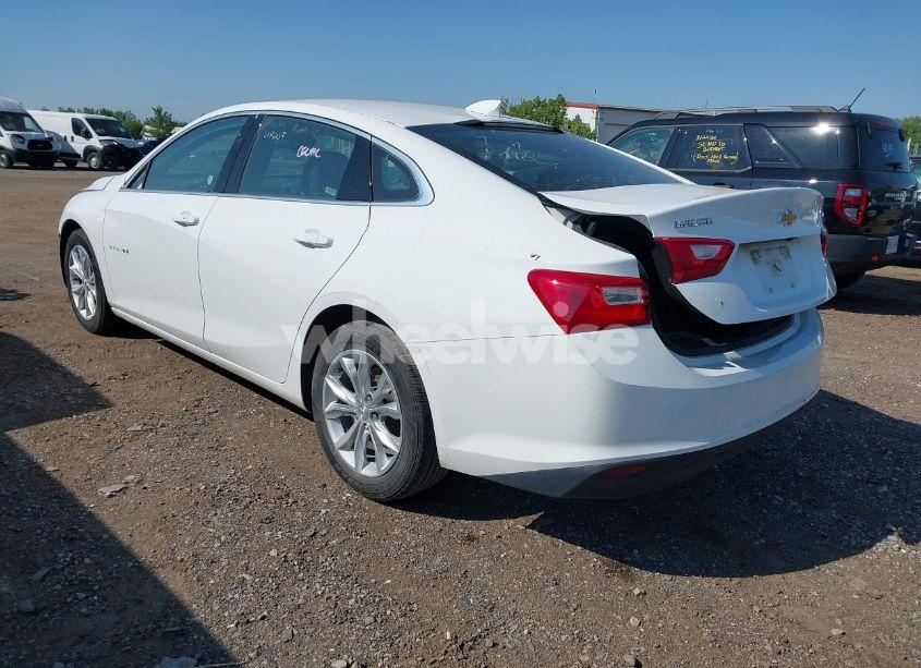 Photo 3 of 2023 Chevrolet Malibu FWD 1LT (VIN 1G1ZD5ST9PF187240)