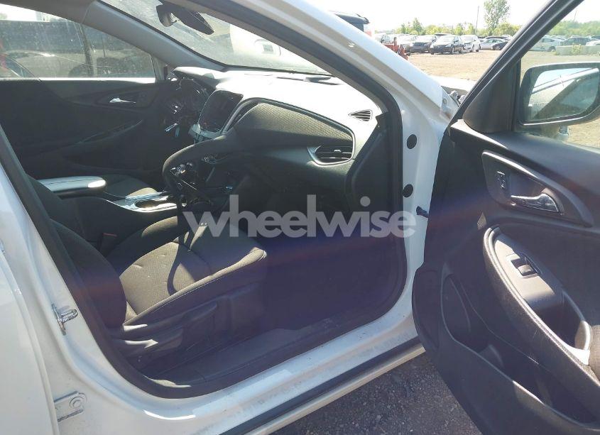 Photo 5 of 2023 Chevrolet Malibu FWD 1LT (VIN 1G1ZD5ST9PF187240)