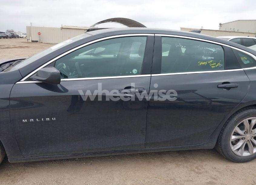 Photo 14 of 2023 Chevrolet Malibu FWD 1LT (VIN 1G1ZD5ST9PF188288)