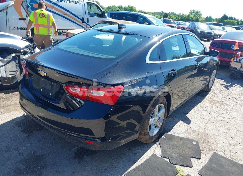 Photo 4 of 2023 Chevrolet Malibu FWD 1LT (VIN 1G1ZD5ST9PF189828)