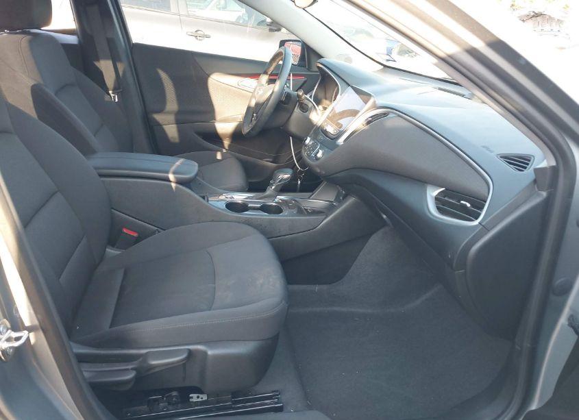 Photo 5 of 2023 Chevrolet Malibu FWD 1LT (VIN 1G1ZD5ST9PF193166)