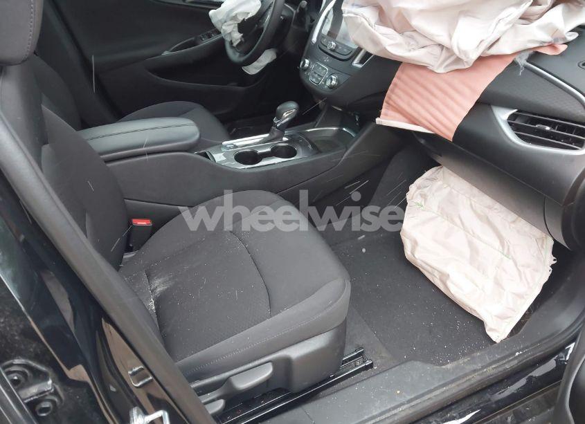 Photo 5 of 2023 Chevrolet Malibu FWD 1LT (VIN 1G1ZD5ST9PF195127)