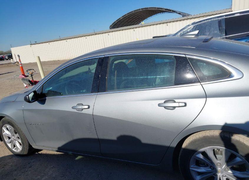 Photo 14 of 2023 Chevrolet Malibu FWD 1LT (VIN 1G1ZD5ST9PF210404)