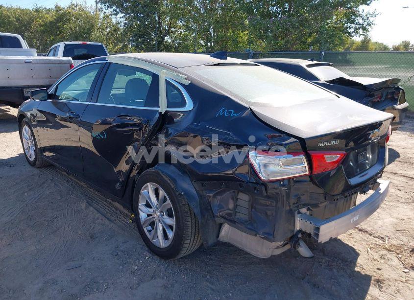 Photo 3 of 2023 Chevrolet Malibu FWD 1LT (VIN 1G1ZD5ST9PF217613)