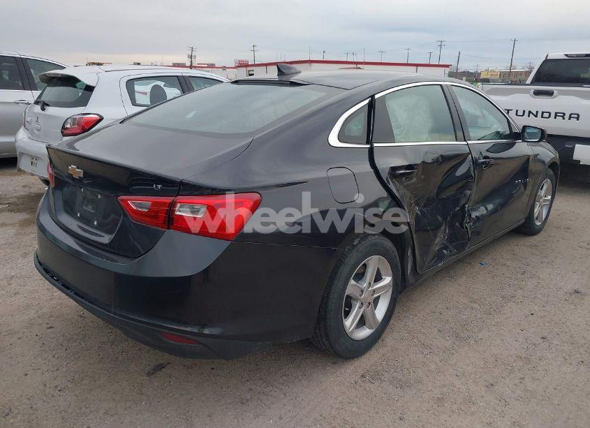 Photo 4 of 2023 Chevrolet Malibu FWD 1LT (VIN 1G1ZD5ST9PF221208)