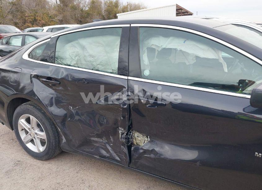 Photo 6 of 2023 Chevrolet Malibu FWD 1LT (VIN 1G1ZD5ST9PF221208)