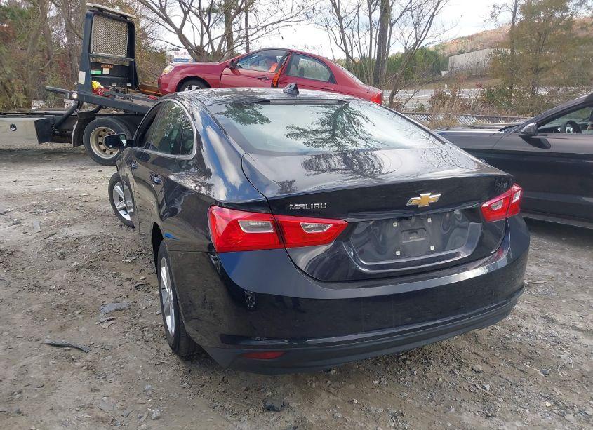 Photo 3 of 2023 Chevrolet Malibu FWD 1LT (VIN 1G1ZD5ST9PF221919)