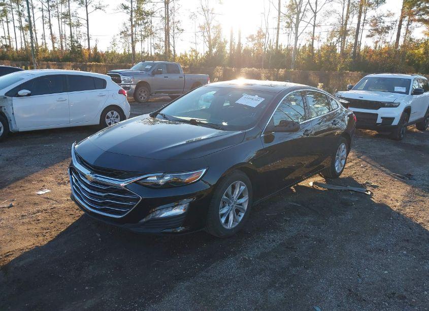 Photo 2 of 2023 Chevrolet Malibu FWD 1LT (VIN 1G1ZD5ST9PF231849)