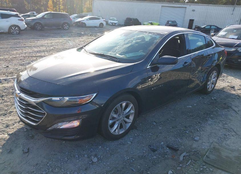 Photo 2 of 2023 Chevrolet Malibu FWD 1LT (VIN 1G1ZD5ST9PF233357)