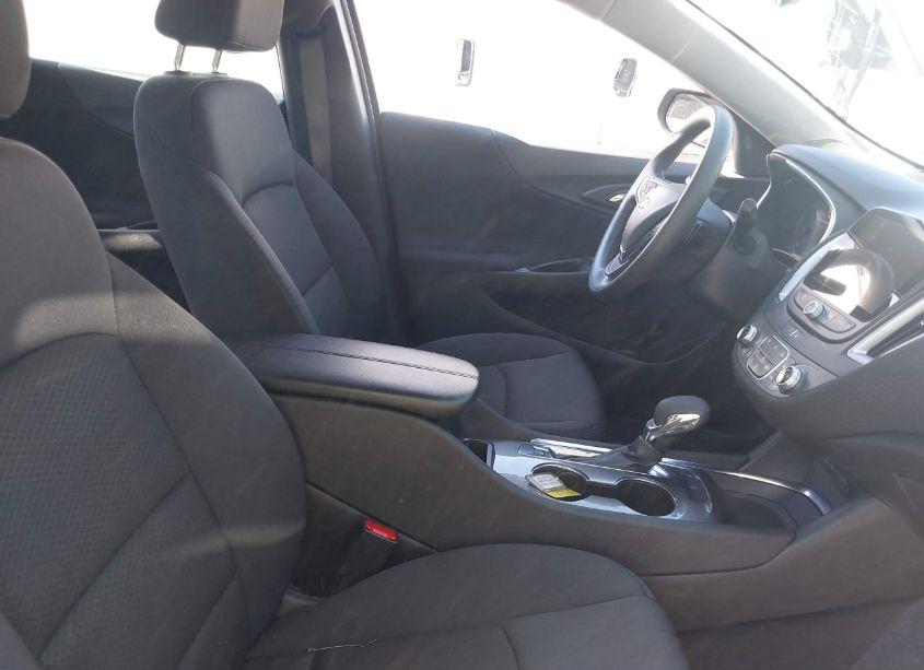 Photo 5 of 2023 Chevrolet Malibu FWD 1LT (VIN 1G1ZD5ST9PF235674)