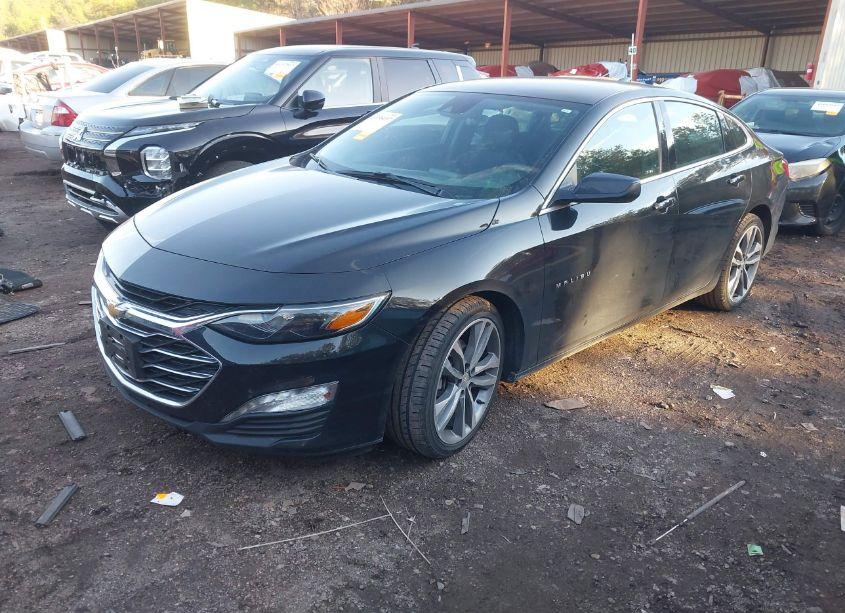Photo 2 of 2023 Chevrolet Malibu FWD 1LT (VIN 1G1ZD5ST9PF240860)