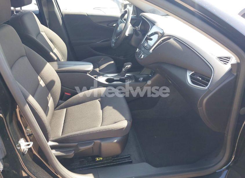 Photo 5 of 2023 Chevrolet Malibu FWD 1LT (VIN 1G1ZD5ST9PF244973)