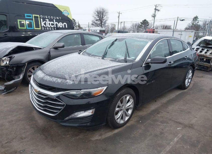 Photo 2 of 2023 Chevrolet Malibu FWD 1LT (VIN 1G1ZD5ST9PF246187)