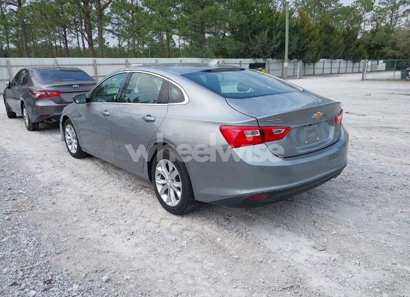 Photo 3 of 2024 Chevrolet Malibu FWD 1LT (VIN 1G1ZD5ST9RF112637)