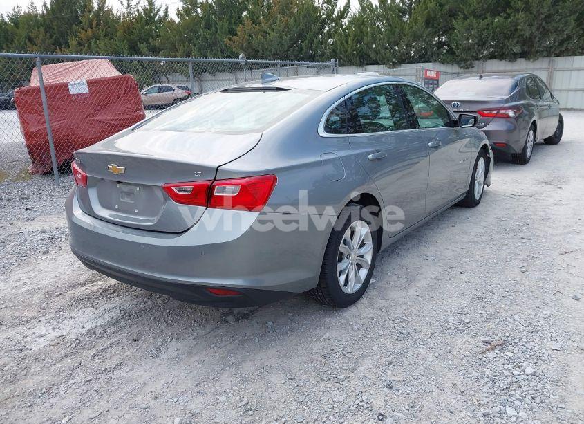 Photo 4 of 2024 Chevrolet Malibu FWD 1LT (VIN 1G1ZD5ST9RF112637)
