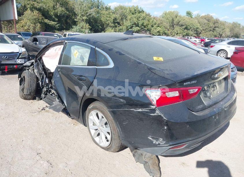 Photo 3 of 2024 Chevrolet Malibu FWD 1LT (VIN 1G1ZD5ST9RF118597)