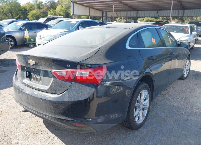 Photo 4 of 2024 Chevrolet Malibu FWD 1LT (VIN 1G1ZD5ST9RF118597)