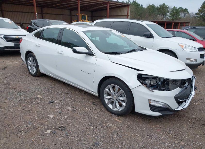 2024 Chevrolet Malibu FWD 1LT (VIN 1G1ZD5ST9RF140521) main photo