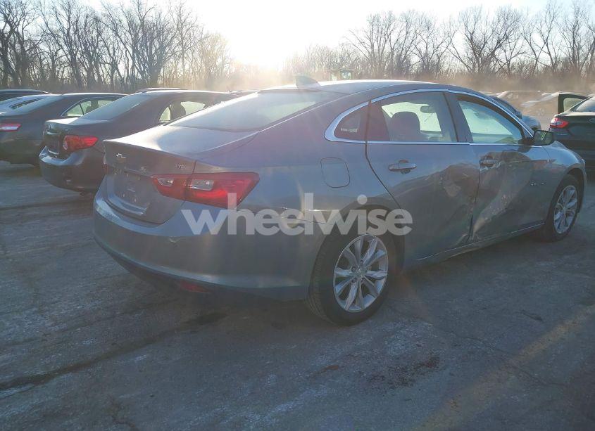 Photo 4 of 2024 Chevrolet Malibu FWD 1LT (VIN 1G1ZD5ST9RF164642)