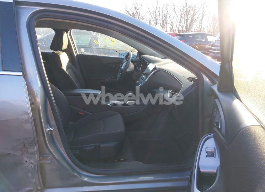 Photo 5 of 2024 Chevrolet Malibu FWD 1LT (VIN 1G1ZD5ST9RF164642)