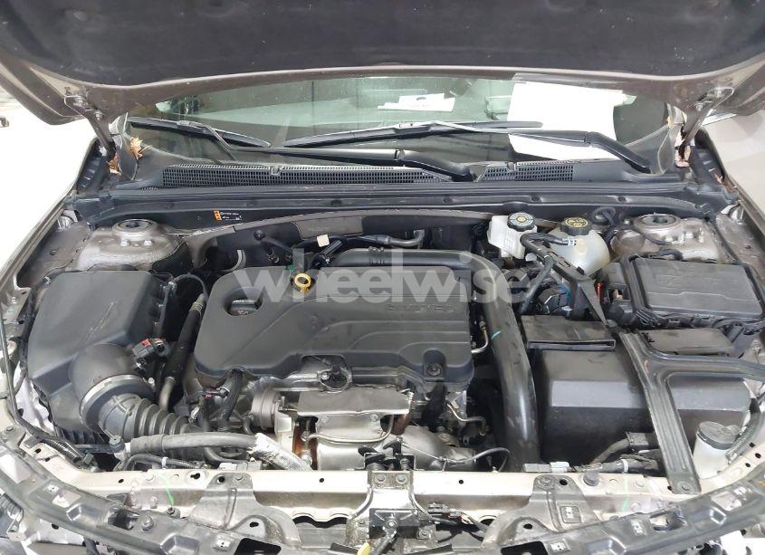 Photo 10 of 2024 Chevrolet Malibu FWD 1LT (VIN 1G1ZD5ST9RF172000)