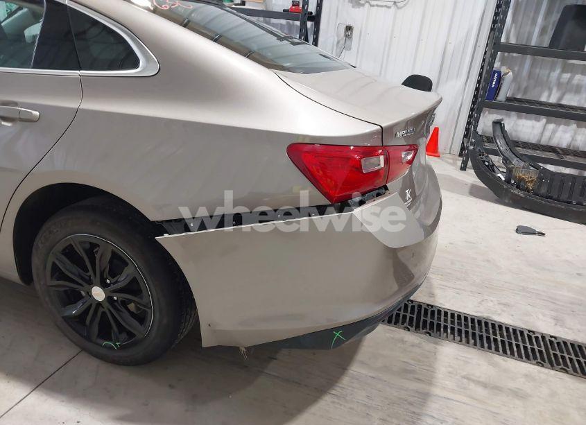 Photo 18 of 2024 Chevrolet Malibu FWD 1LT (VIN 1G1ZD5ST9RF172000)