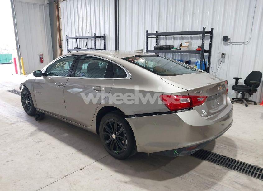 Photo 3 of 2024 Chevrolet Malibu FWD 1LT (VIN 1G1ZD5ST9RF172000)