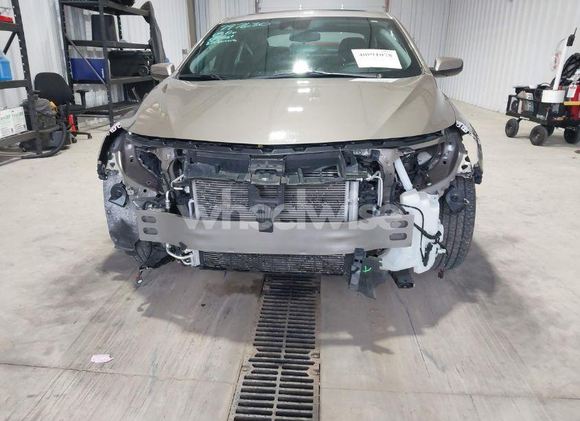 Photo 6 of 2024 Chevrolet Malibu FWD 1LT (VIN 1G1ZD5ST9RF172000)