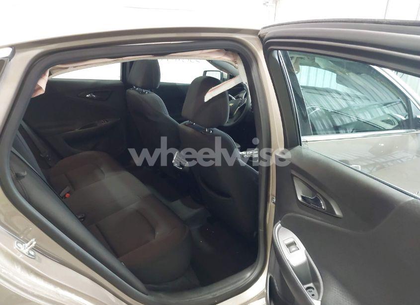 Photo 8 of 2024 Chevrolet Malibu FWD 1LT (VIN 1G1ZD5ST9RF172000)