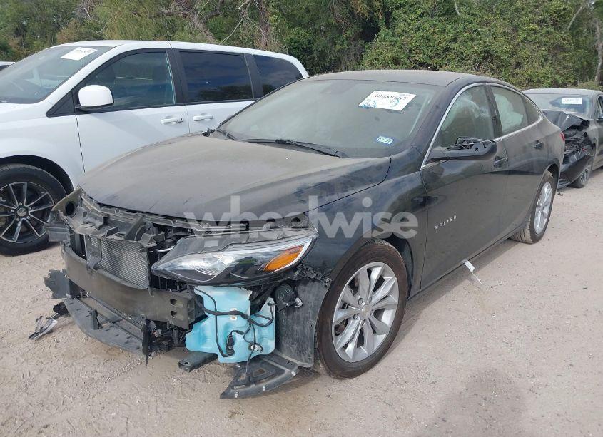 Photo 2 of 2024 Chevrolet Malibu FWD 1LT (VIN 1G1ZD5ST9RF174393)