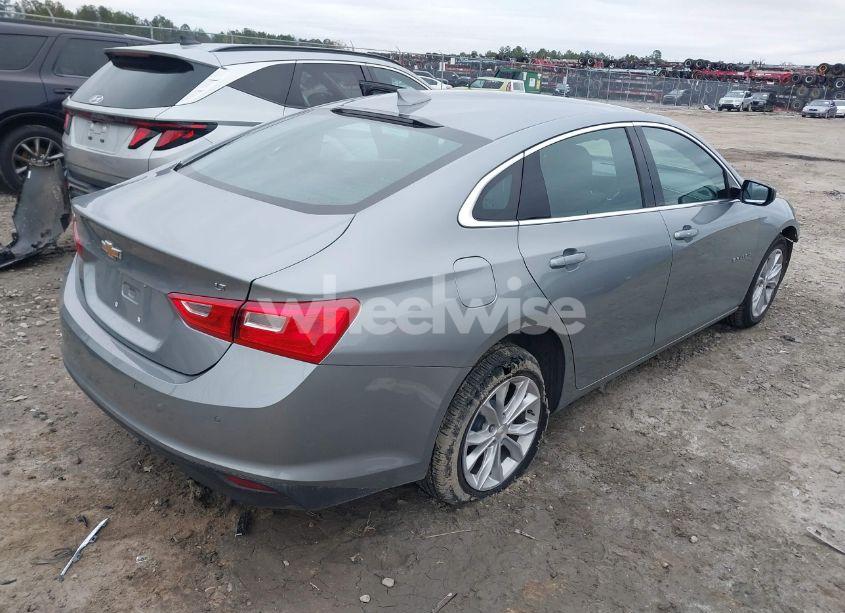 Photo 4 of 2024 Chevrolet Malibu FWD 1LT (VIN 1G1ZD5ST9RF220112)
