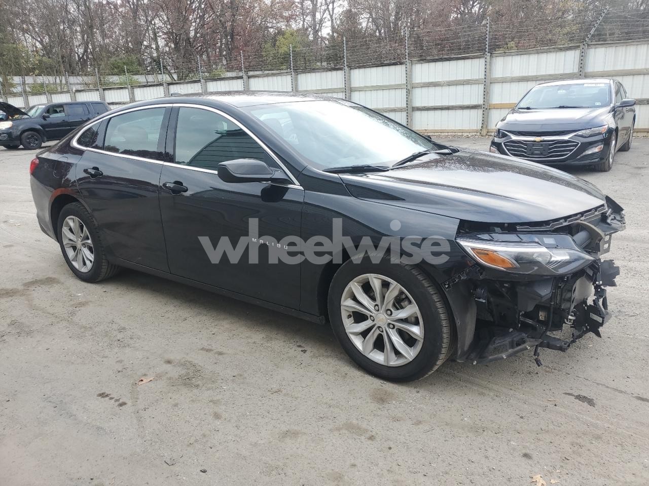 Photo 4 of 2024 CHEVROLET MALIBU LT (VIN 1G1ZD5ST9RF245091)