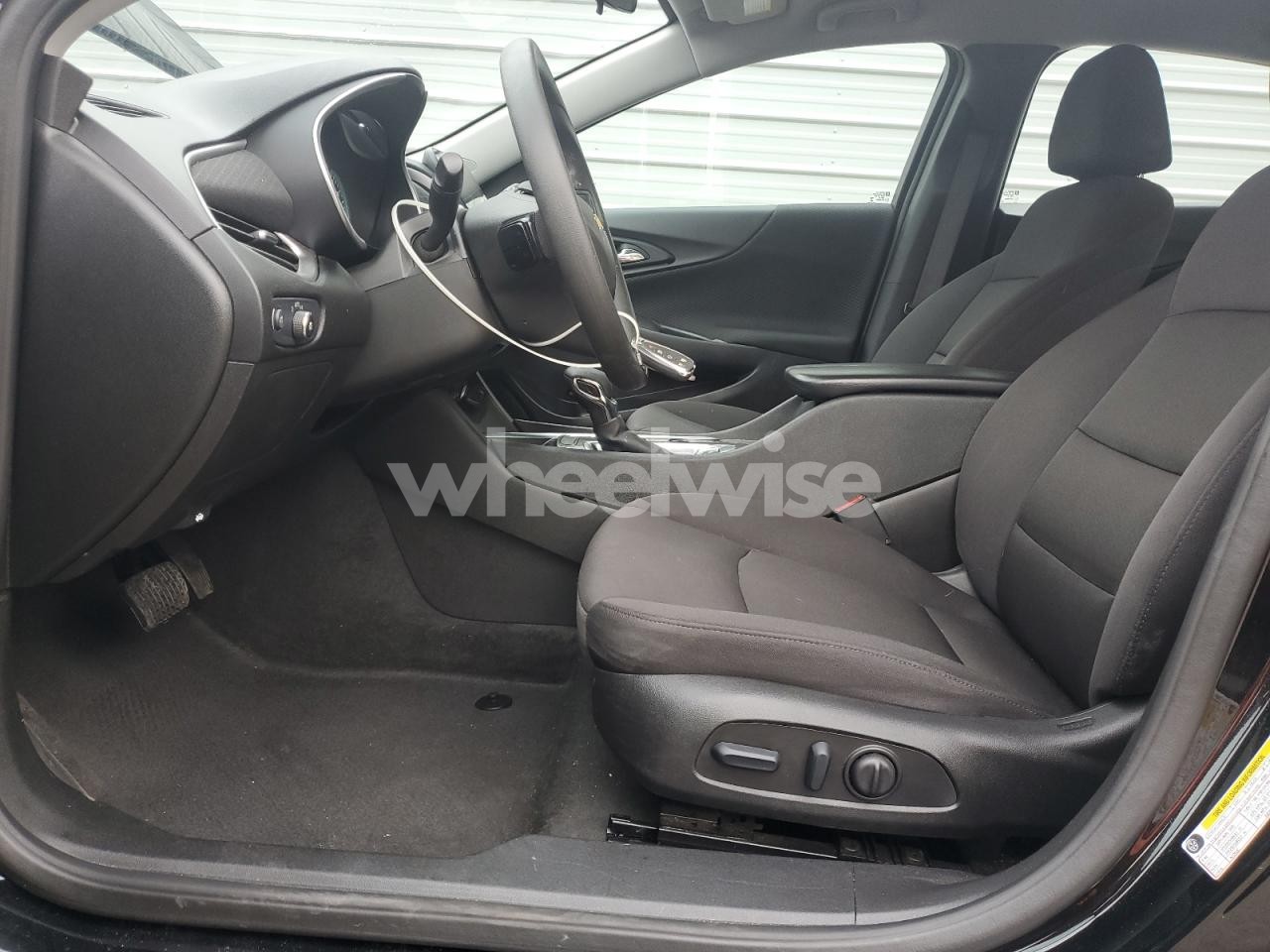 Photo 7 of 2024 CHEVROLET MALIBU LT (VIN 1G1ZD5ST9RF245091)