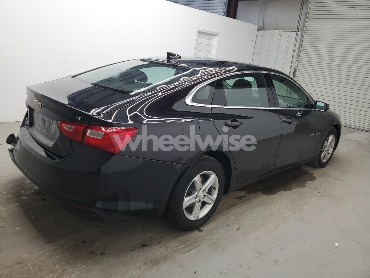 Photo 3 of 2025 CHEVROLET MALIBU LT (VIN 1G1ZD5ST9SF108982)