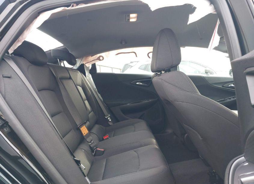 Photo 8 of 2025 Chevrolet Malibu LT (VIN 1G1ZD5ST9SF127984)