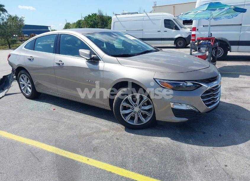 2025 Chevrolet Malibu FWD 1LT (VIN 1G1ZD5ST9SF136877) main photo