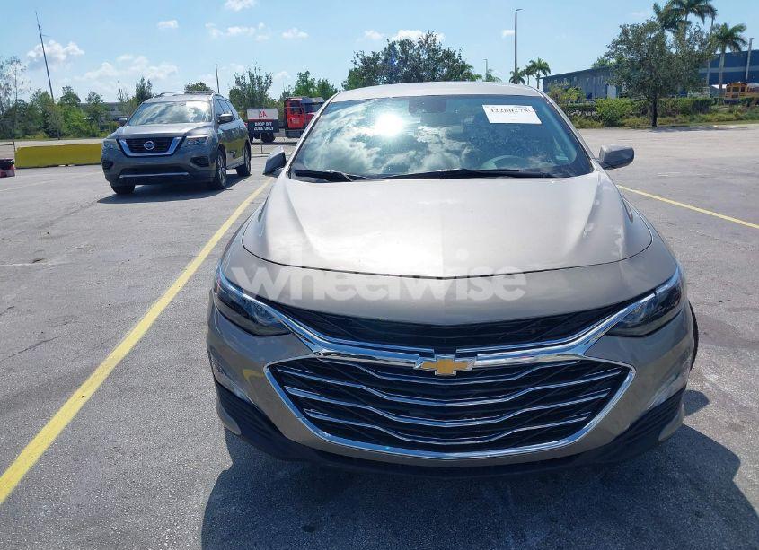 Photo 13 of 2025 Chevrolet Malibu FWD 1LT (VIN 1G1ZD5ST9SF136877)