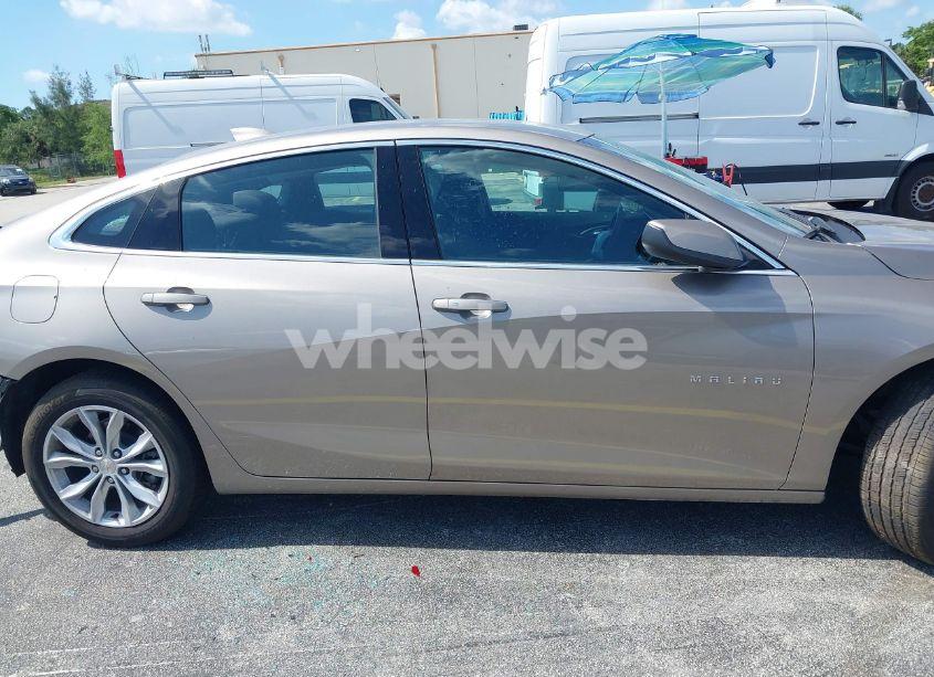 Photo 14 of 2025 Chevrolet Malibu FWD 1LT (VIN 1G1ZD5ST9SF136877)