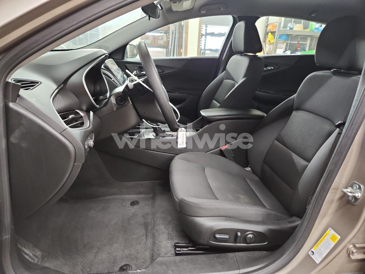 Photo 7 of 2025 CHEVROLET MALIBU LT N/A (VIN 1G1ZD5ST9SF143313)